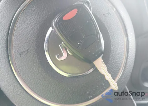 2011 Jeep Compass из США, поврежденный, VIN 1J4NF1FB3BD187629